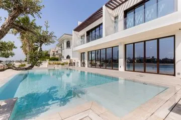 5 bedroom villa for sale in Signature Villas Frond E | Luxurious and Brand New Villa Extended Plot 5 bedroom villa for sale in Signature Villas Frond E. Luxurious and Brand New Villa Extended Plot